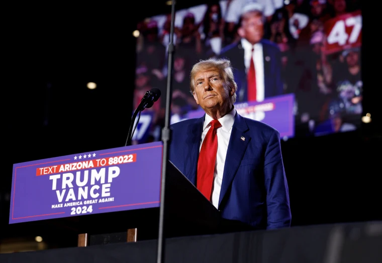 Experts say Trump’s presidency is spiraling and a full-blown crisis could hit any day now Experts say Trump’s presidency is spiraling and a full-blown crisis could hit any day now