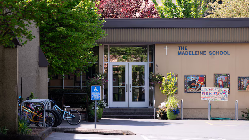 Portland Catholic school called police on Black parents who questioned handling of racial slur. Then expelled their child