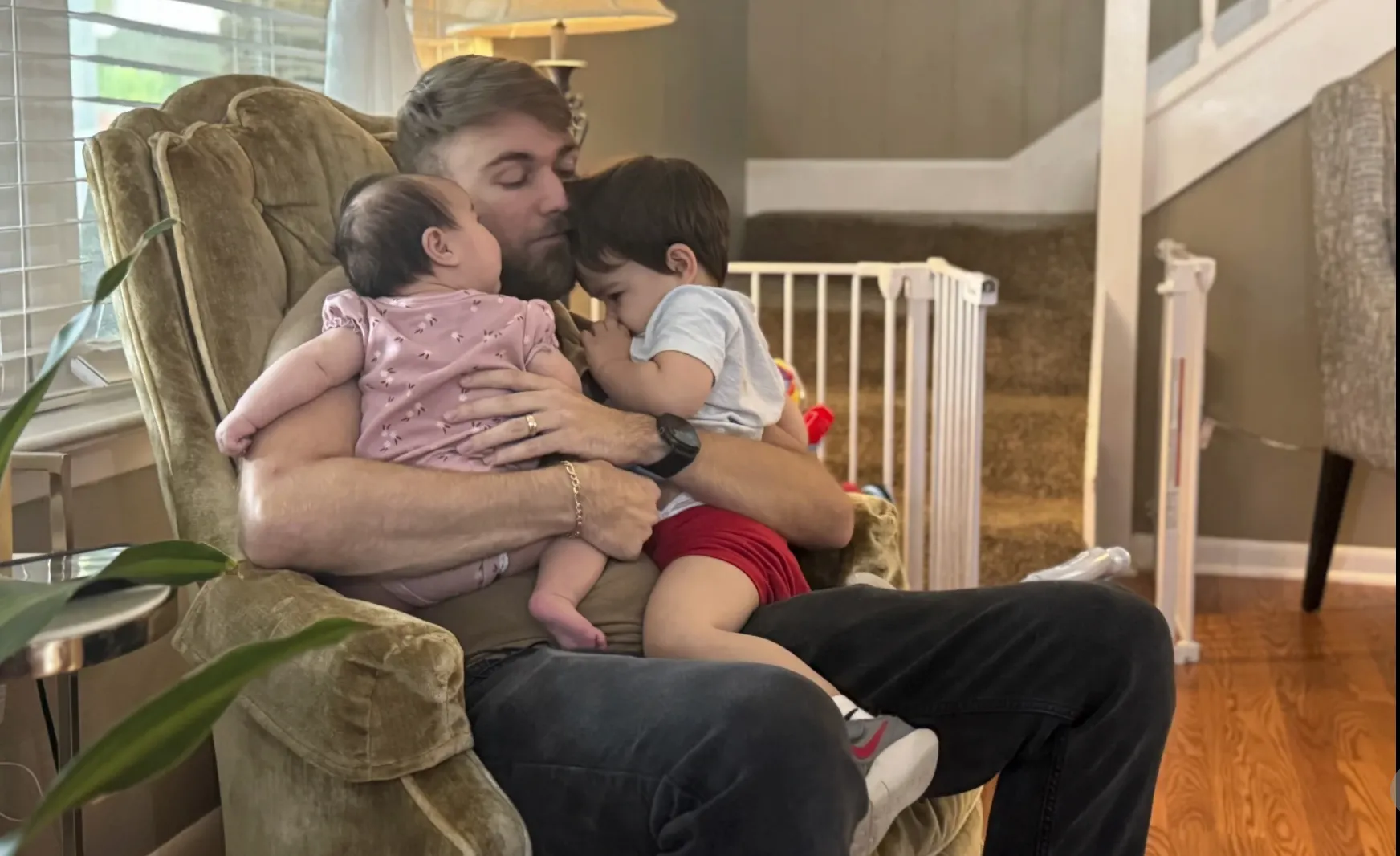 “She was still breastfeeding”: Marine veteran’s wife taken by ICE as protections for military families disappear “She was still breastfeeding”: Marine veteran’s wife taken by ICE as protections for military families disappear
